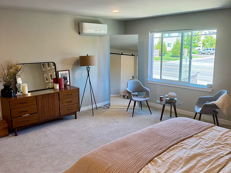 20516 Damson Rd #B — Photo 11