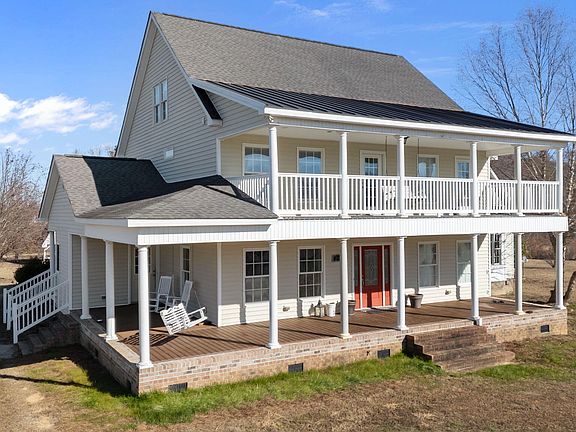 2nd image of 290 Baie Road