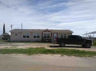 901 Annis Ave, Mccamey, TX 79752