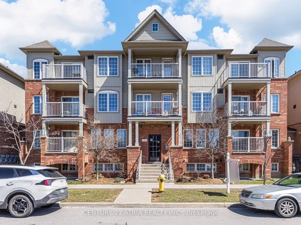 129 Isaac Devins Blvd #5, Toronto, ON M9M 0C4