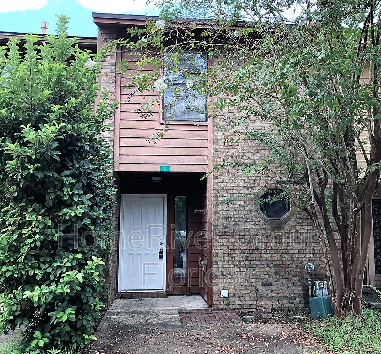 1st image of 11C Poulton Dr NW