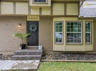 7907 Hauser Dr, Lenexa, KS 66215