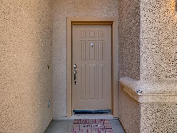 3rd image of 38404 N Beverly Ave