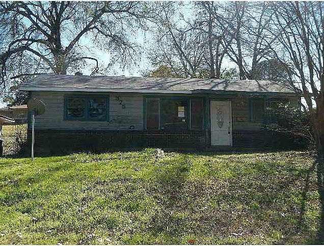 1st image of 3759 Michigan Blvd