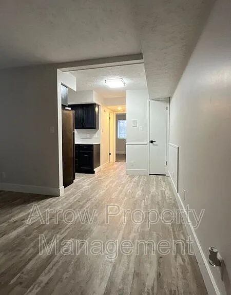 1429 N 34th St #4 — Photo 5