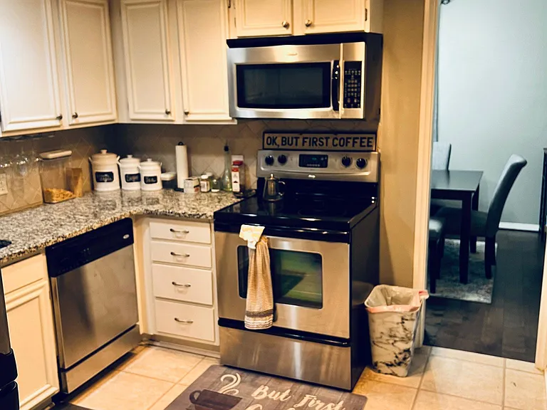 6006 N Pennsylvania Ave #11 — Photo 12