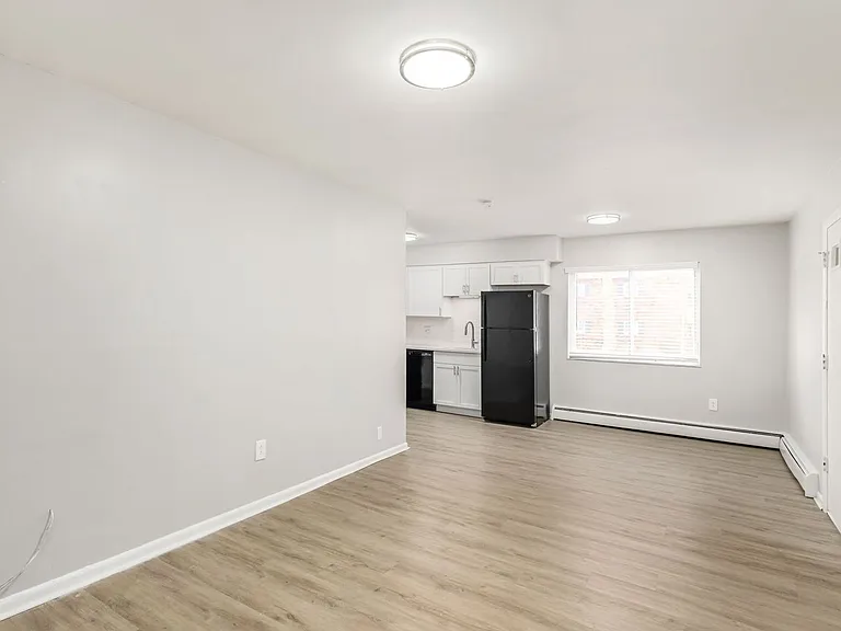 639 Riverview Dr #9 — Photo 9