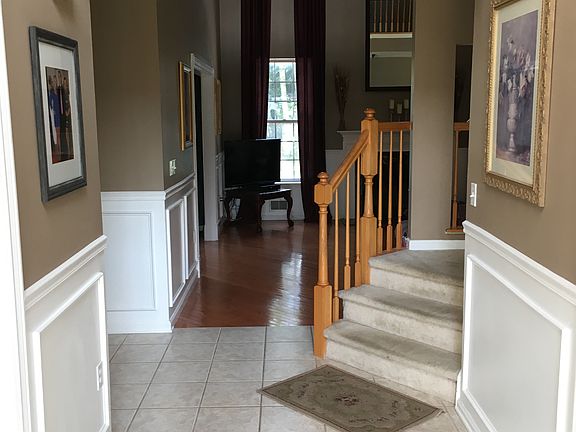 2nd image of 227 Brittany Ln