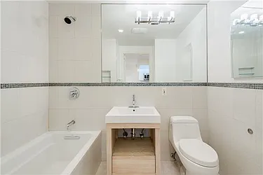 Rented by (Legacy) Elegran