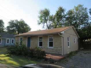 701 Allen Rd, Manhattan, KS 66502