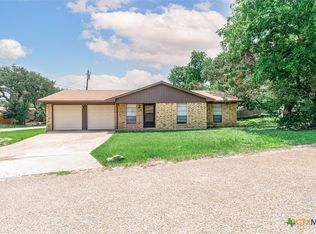 1 Cliffside Cir, Belton, TX 76513