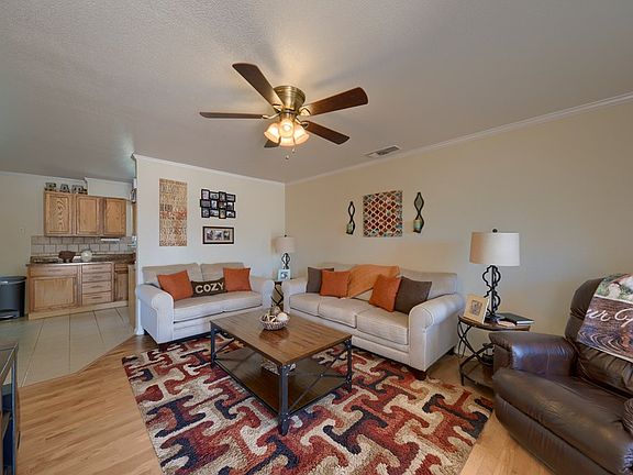 2nd image of 5101 Leisure Dr