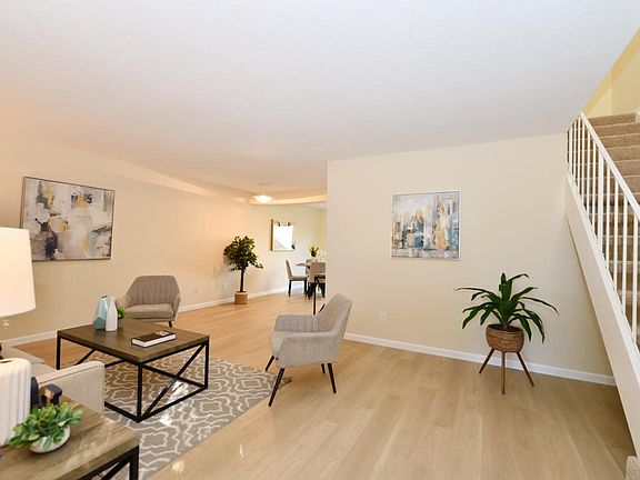 2nd image of 3008 Ironside Ct