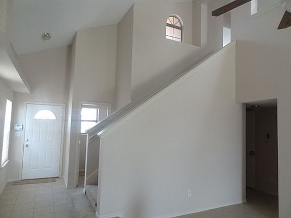3rd image of 11936 Mesquite Rock Dr