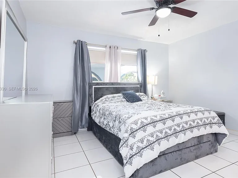 5640 Hayes St #5640 — Photo 15