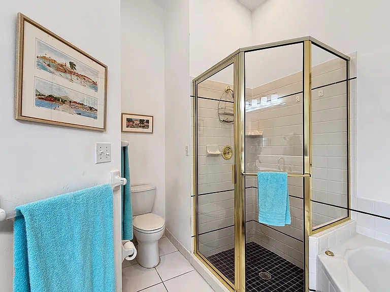 522 Coakley Bay Est #EB — Photo 25
