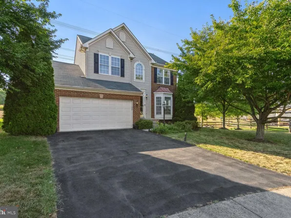 25481 Balagat Pl, Aldie, VA 20105