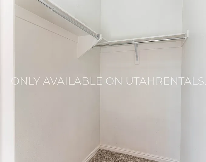 1508 W 110 N — Photo 15