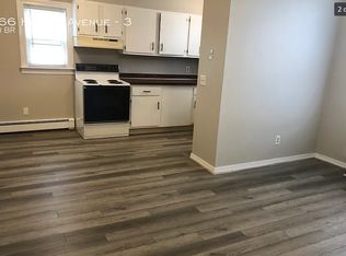 66 Hamlet Ave, Woonsocket, RI 02895
