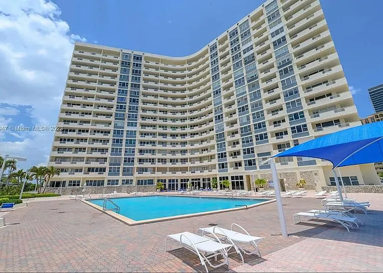 3180 S Ocean Dr #621 — Photo 1