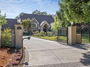 545 Wilhaggin Dr, Sacramento, CA