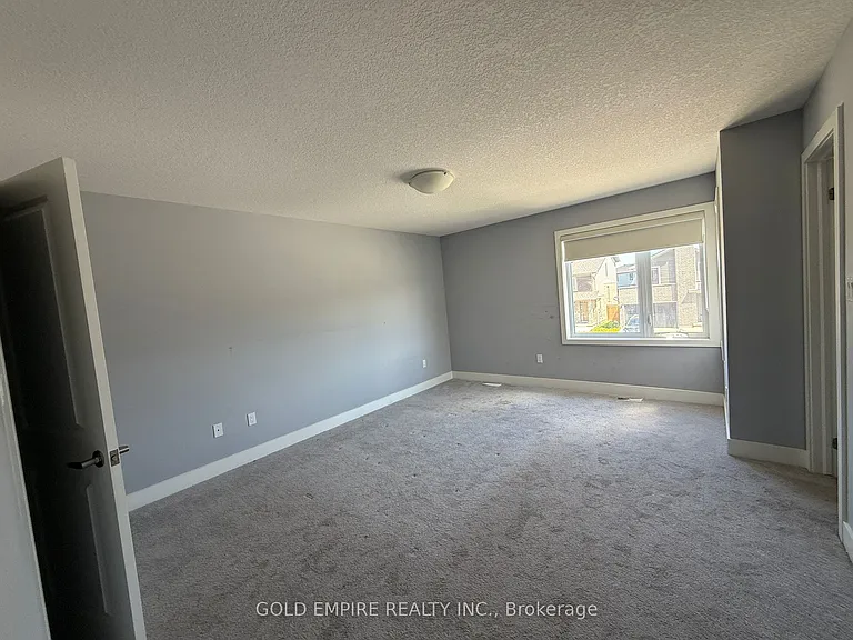 2004 Evans Blvd #UPPER — Photo 10