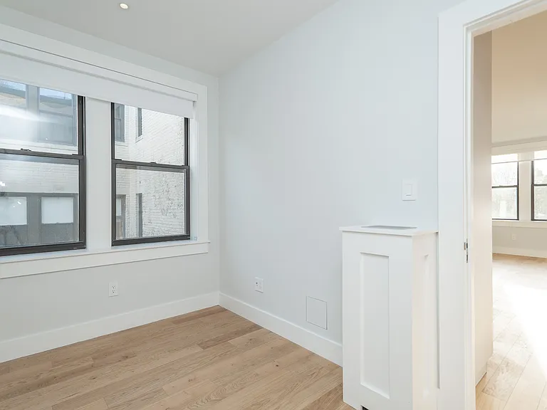8 Elko St #7 — Photo 7
