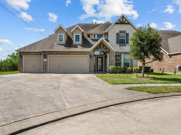 4822 Bay Vista Dr, Baytown, TX 77523