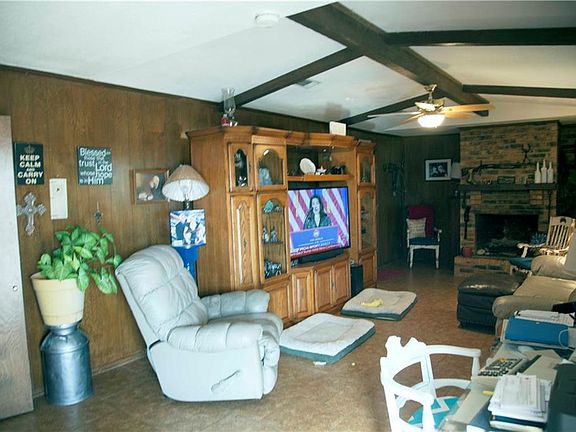 4th image of 5860 Green Valley Cir