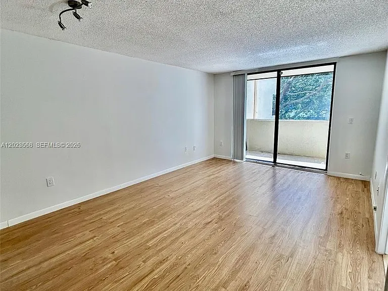 7451 NW 16th St #304 — Photo 17