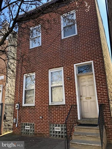 2nd image of 630 Line St