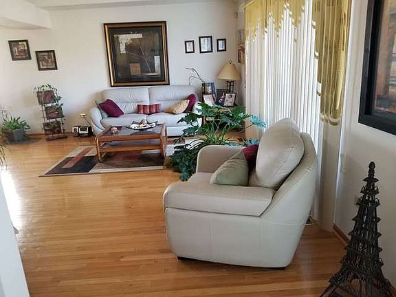 3rd image of 17966 Vista Dr