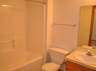 5002 16th Ave S APT 115, Fargo, ND 58103