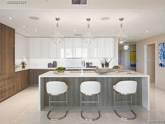 3rd image of 3100 N Ocean Dr Unit P-1102