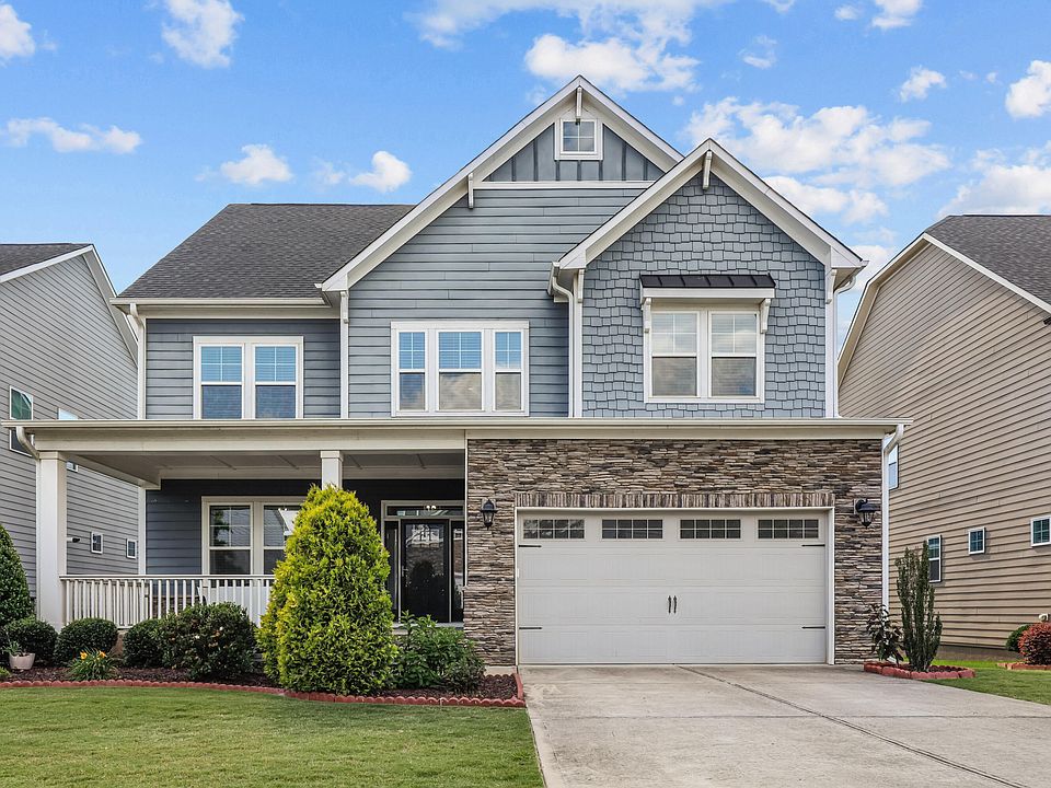 1st image of 129 Tisbury Dr