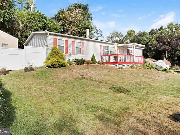 5th image of 15301 Skyline Dr