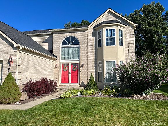 2nd image of 8727 Trillium Dr