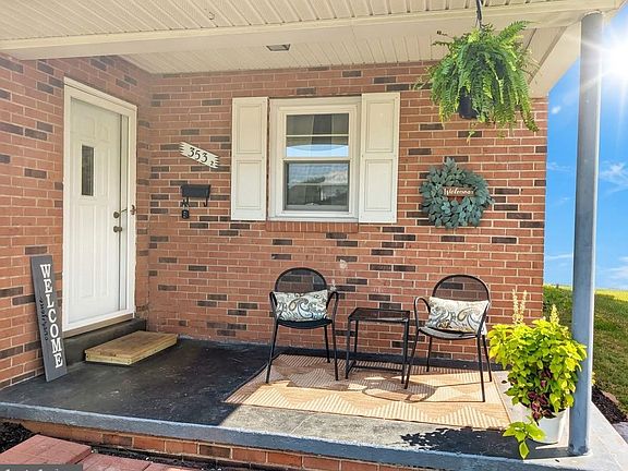 4th image of 353 Ritenour St