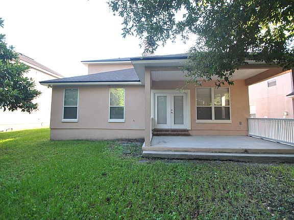 3rd image of 1004 Candlebark Dr