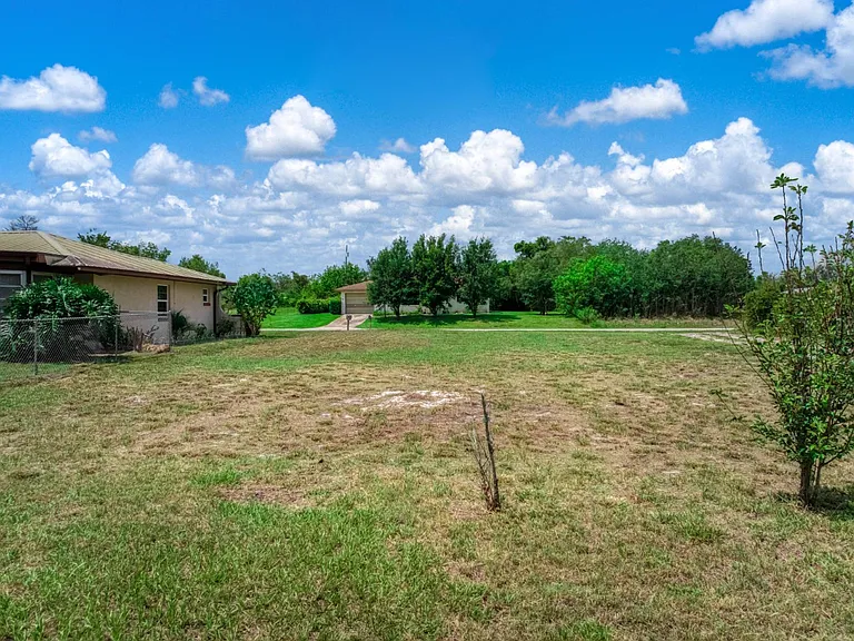 260 Tangerine Rd — Photo 57