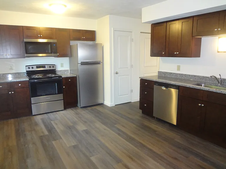 211 Mount Everest Dr #211 — Photo 4