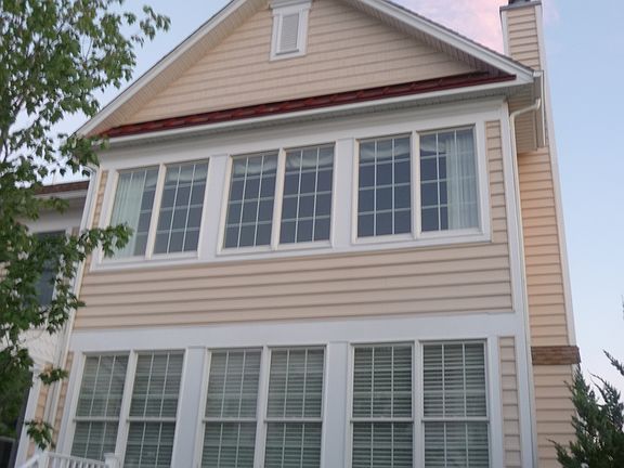 2nd image of 38359 Virginia Dr