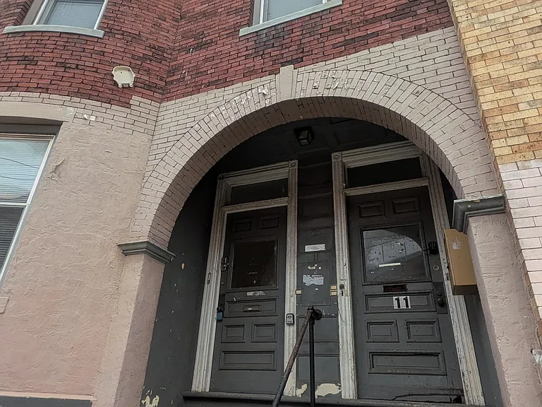 11 Linden St #2 — Photo 11