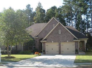 191 Lake Forest Dr, Newnan, GA 30265