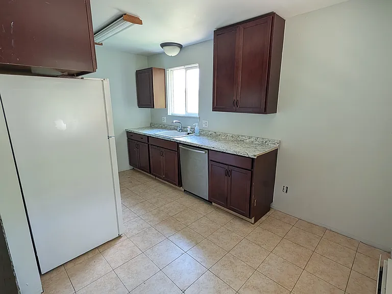 1244 Stuart St #A — Photo 4