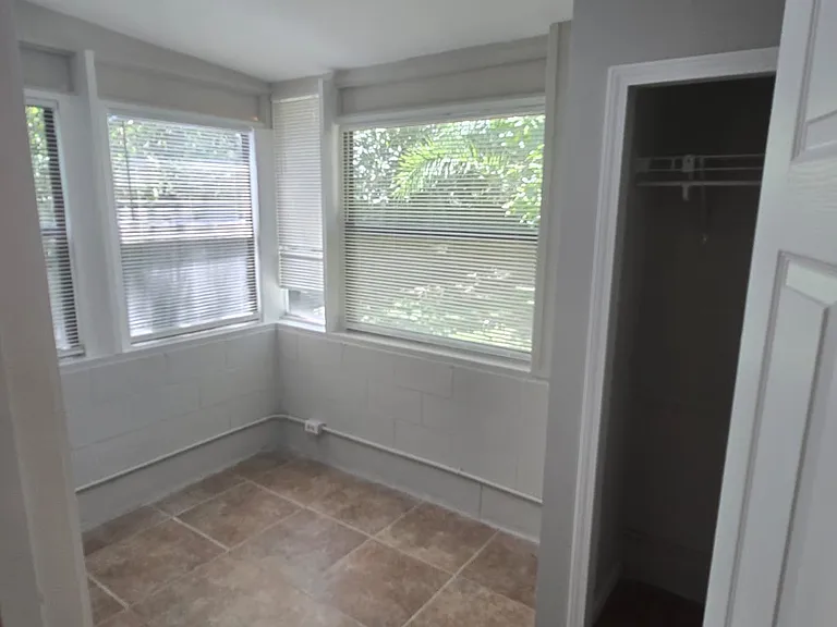 10242 Westmar Rd — Photo 14