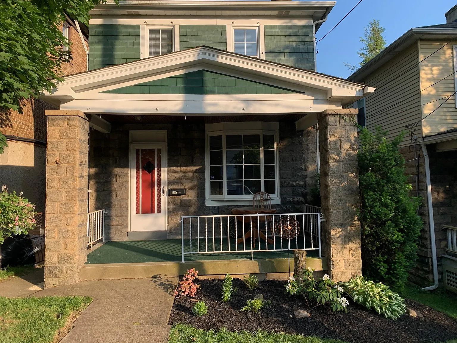 3035 Pinehurst Ave photo 1