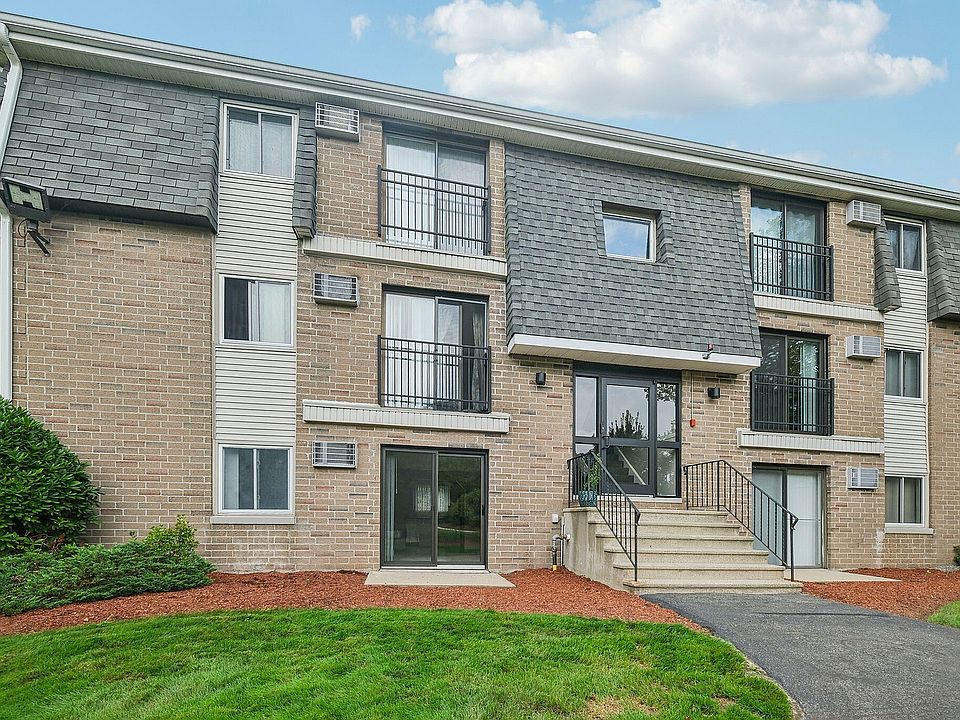 4-web-or-mls-Park St-S1807-004