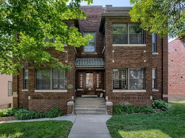 122 N 40th St, Omaha, NE 68131