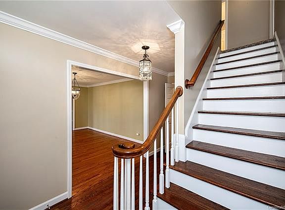 4th image of 6924 Needham Dr